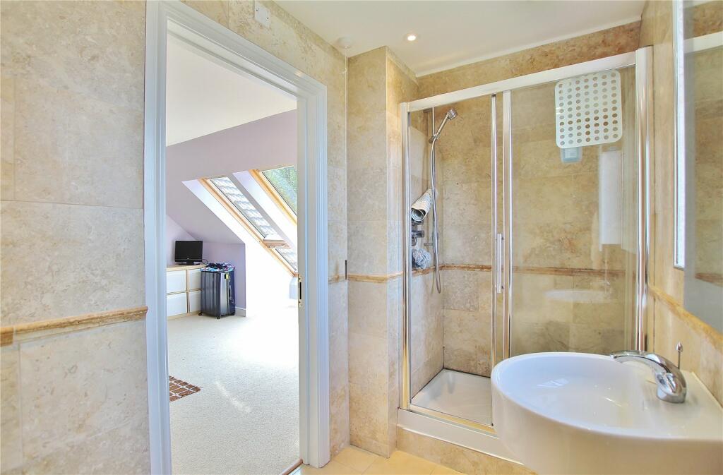 Additional property image - Ffordd Deg, Caerphilly, CF83