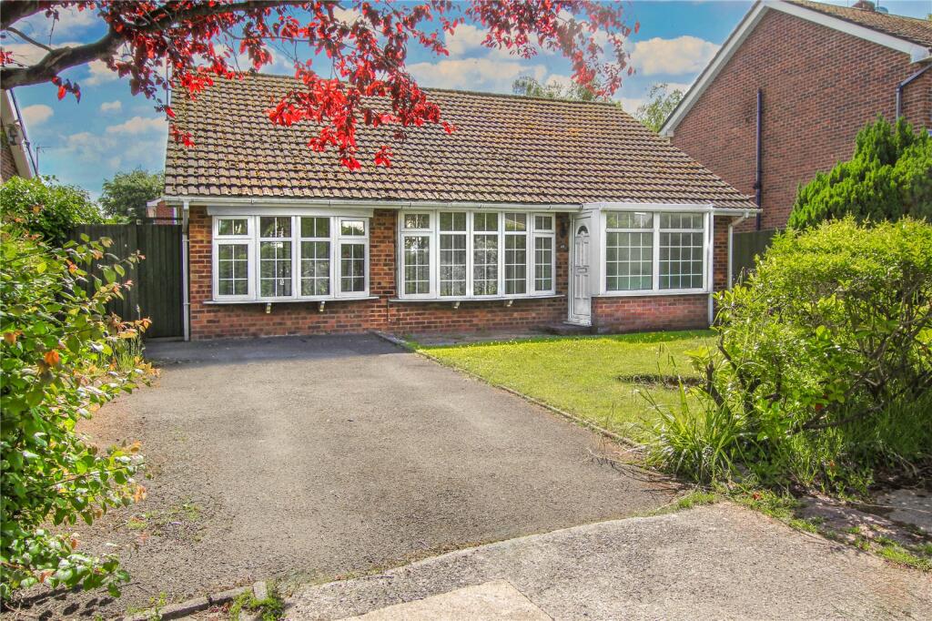 4 bedroom bungalow for sale in Woodvale Avenue, Cyncoed, Cardiff, CF23
