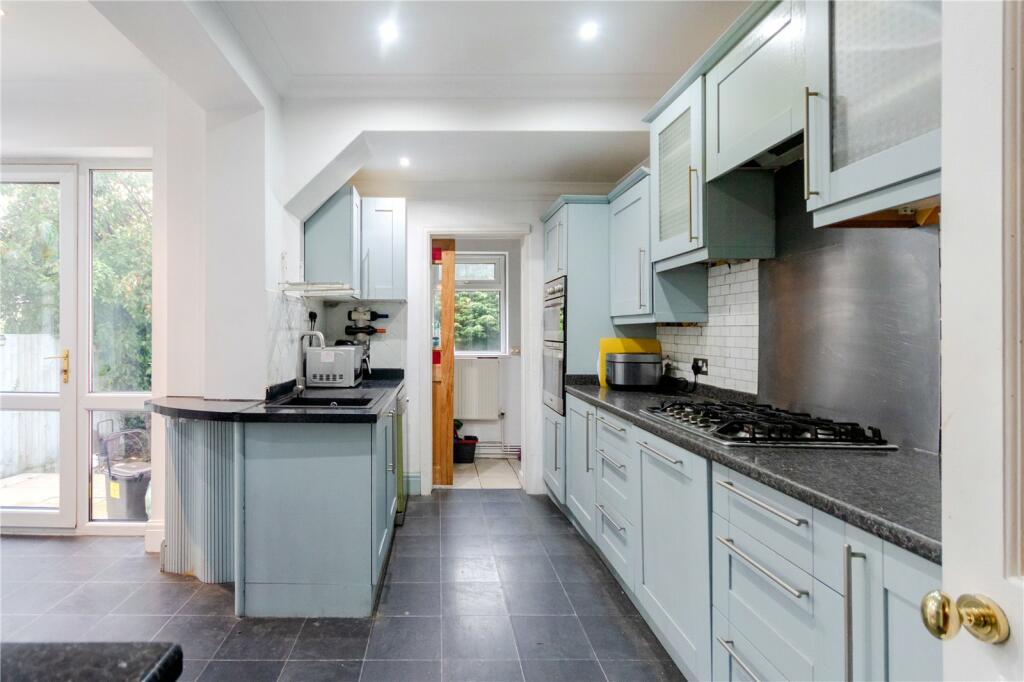 Additional property image - Nantfawr Crescent, Cyncoed, Cardiff, CF23