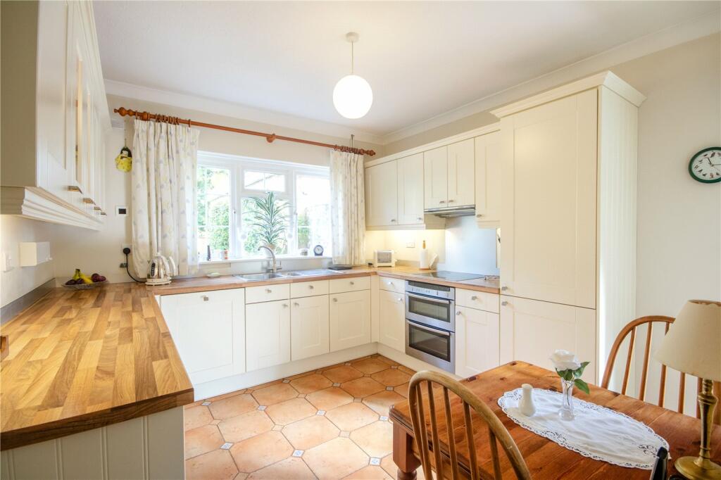 Additional property image - Llandennis Green, Cyncoed, Cardiff, CF23