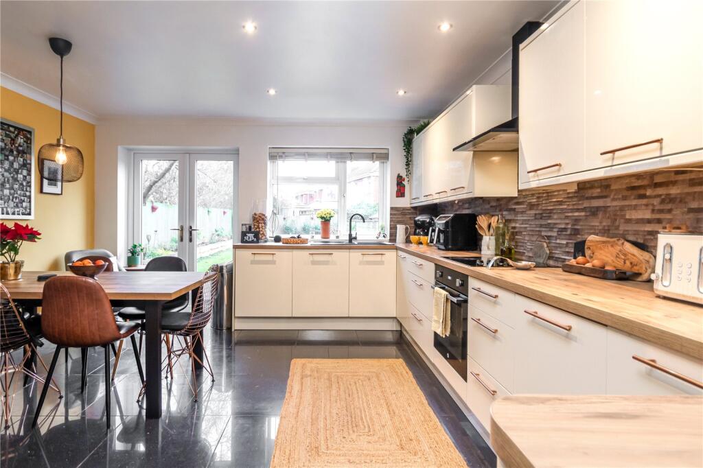 Additional property image - Marshfield Road, Marshfield, Cardiff, Newport, CF3