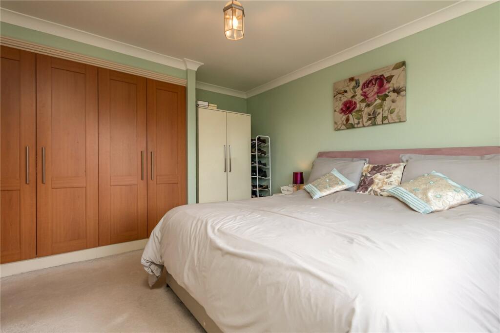 Additional property image - Cefn Coed Gardens, Cyncoed, Cardiff, CF23