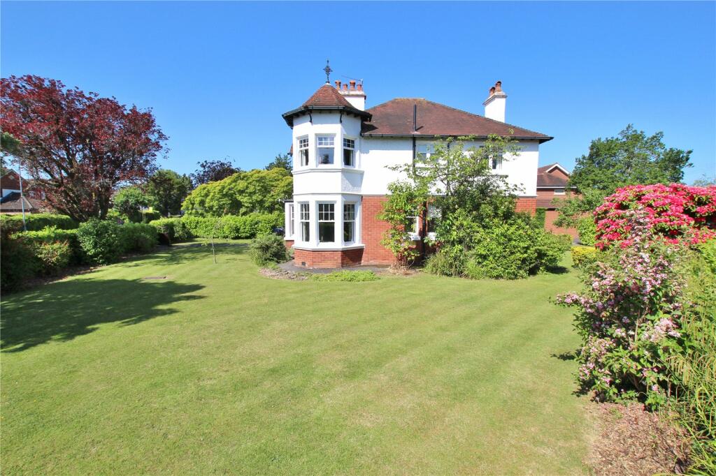 Additional property image - Hollybush Road, Cyncoed, Cardiff, CF23