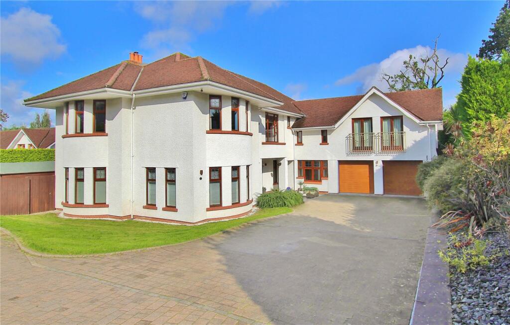 5 bedroom detached house for sale in Llandennis Court, Cyncoed, Cardiff, CF23