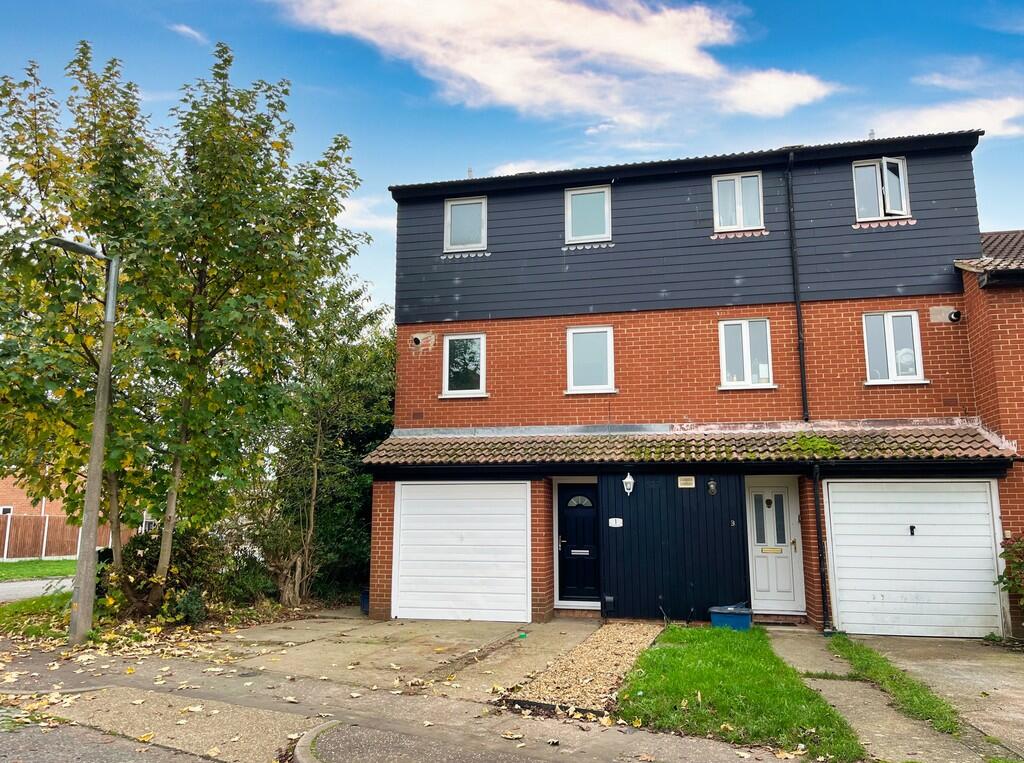 Main image of property: Bowbank Close, Shoebury