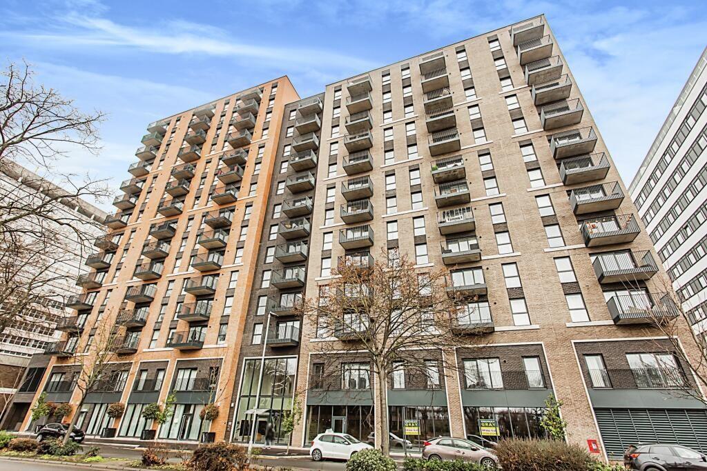 Main image of property: Victoria Avenue, Southend On Sea