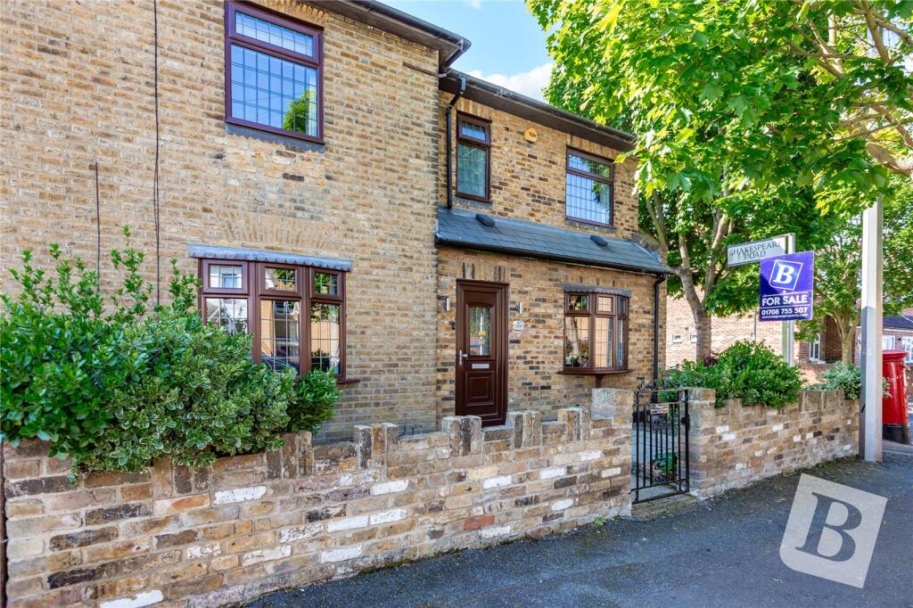 Main image of property: Shaftesbury Road, Romford, RM1
