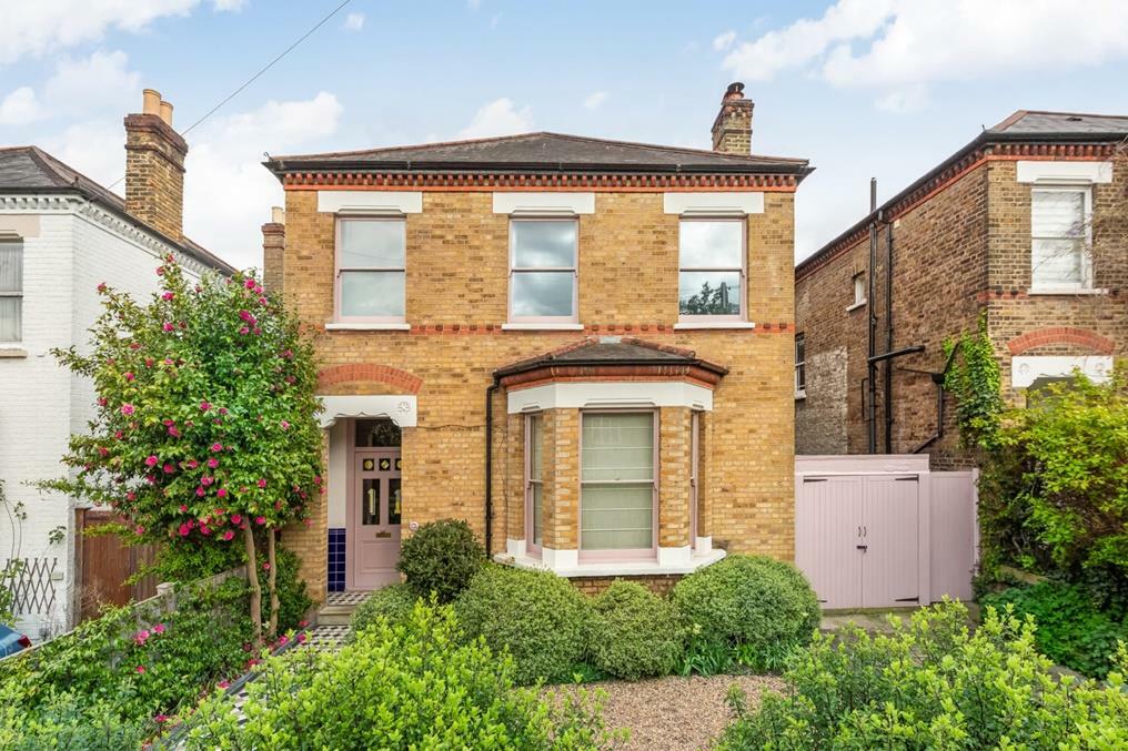 4 bedroom house for sale in Perry Rise, Forest Hill, London, SE23