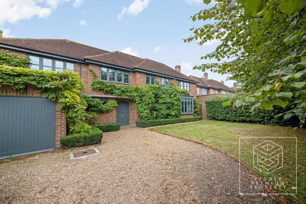 Main image of property: Alleyn Road, Dulwich, London, SE21