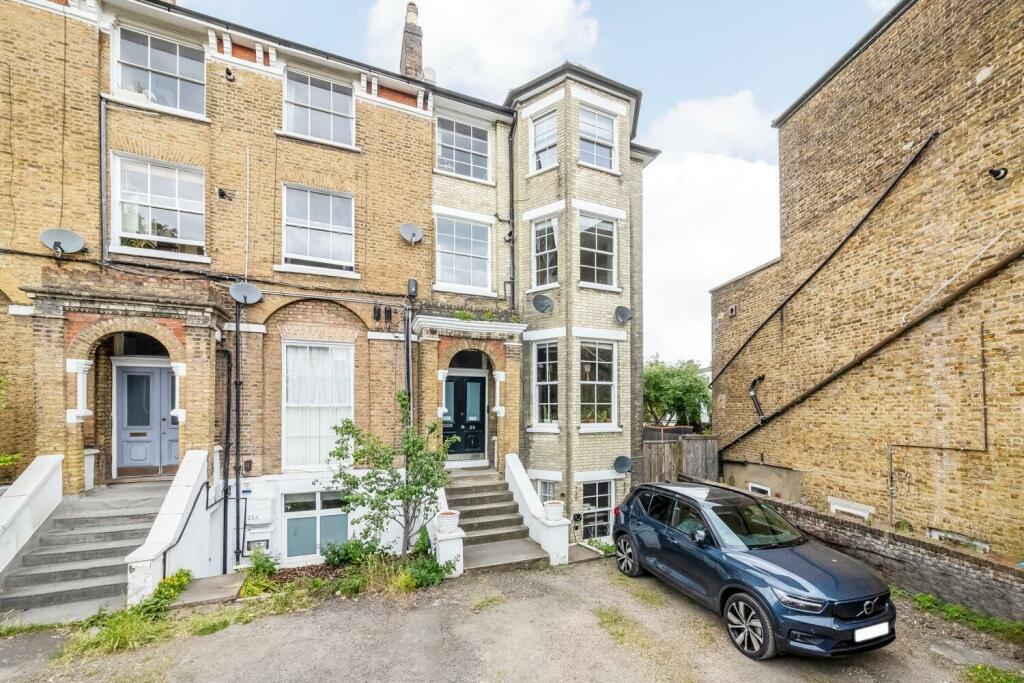 2 bedroom apartment for sale in East Dulwich Road, East Dulwich, London