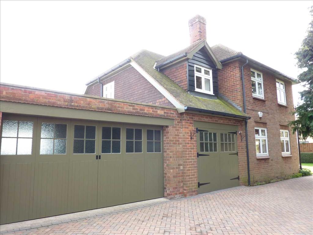 4 bedroom detached house for sale in Westlands, Station Road, North