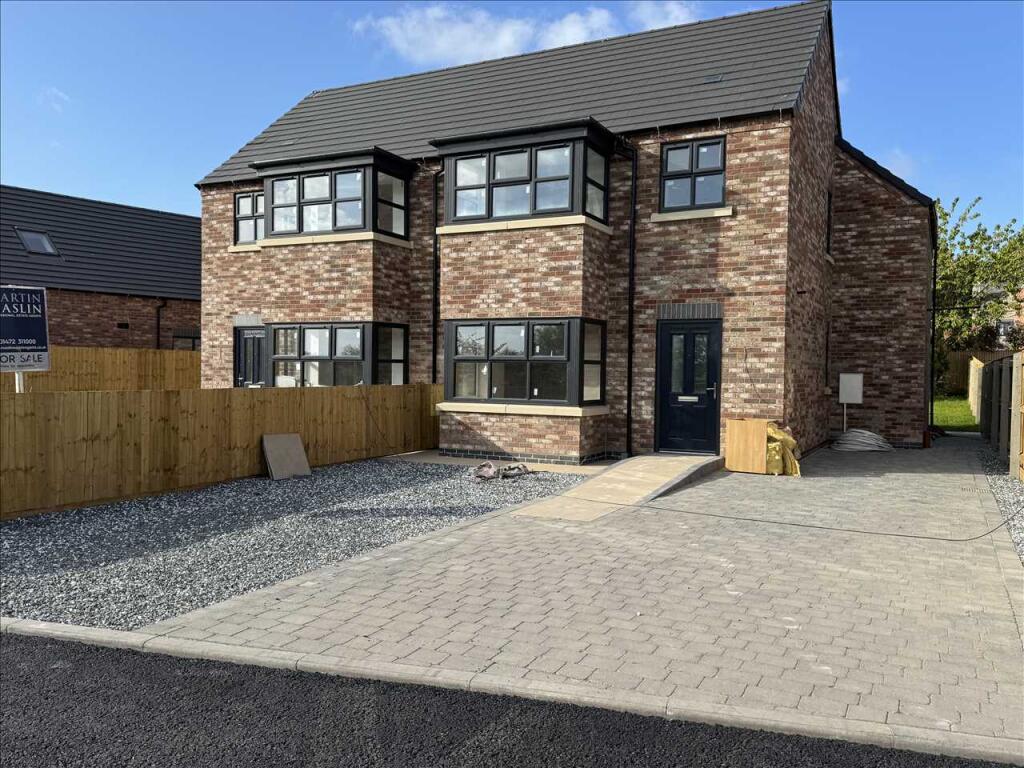 Main image of property: OAKLANDS HOUSE, BECK DRIVE, TETNEY, GRIMSBY