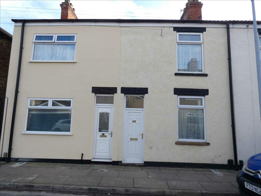 2 bedroom terraced house for sale in Julian Street, Grimsby, DN32