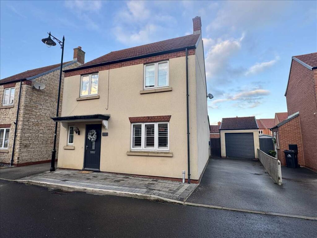 Main image of property: MELLOR WAY, NEW WALTHAM, GRIMSBY