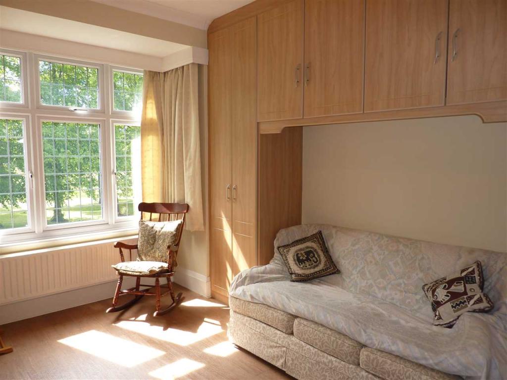 4 bedroom detached house for sale in Park Drive, Grimsby, DN32