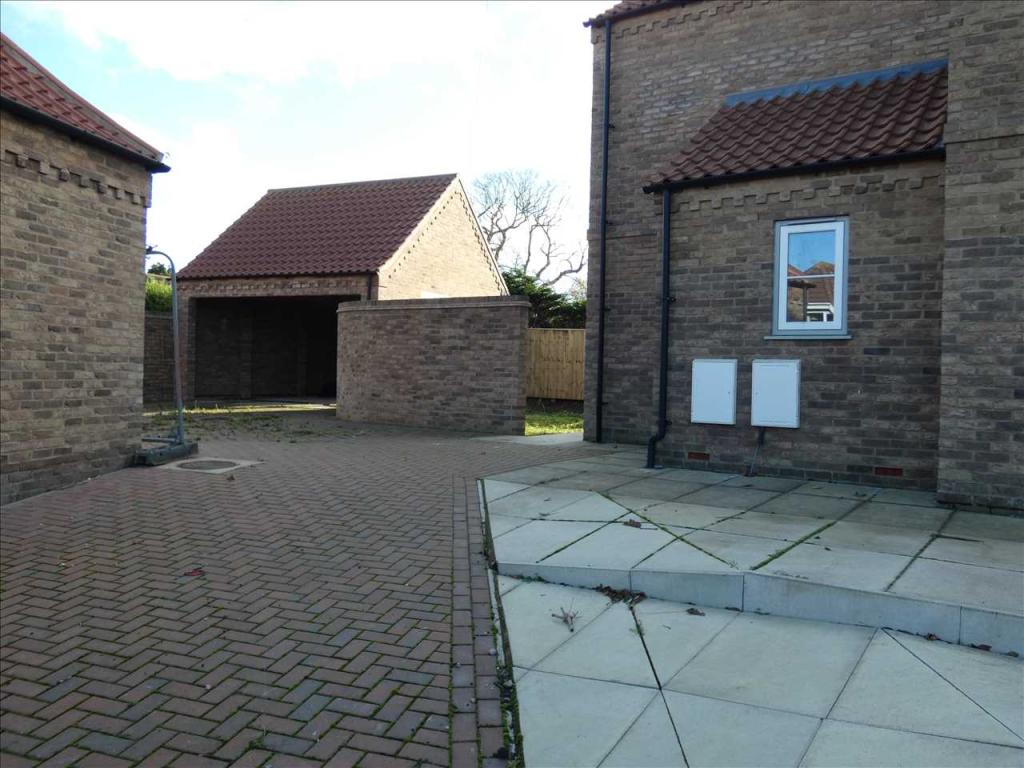 4 bedroom detached house for sale in Church Lane, Humberston, Grimsby, DN36