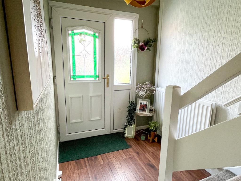 2 bedroom town house for sale in Union Road, AshtonunderLyne, Greater