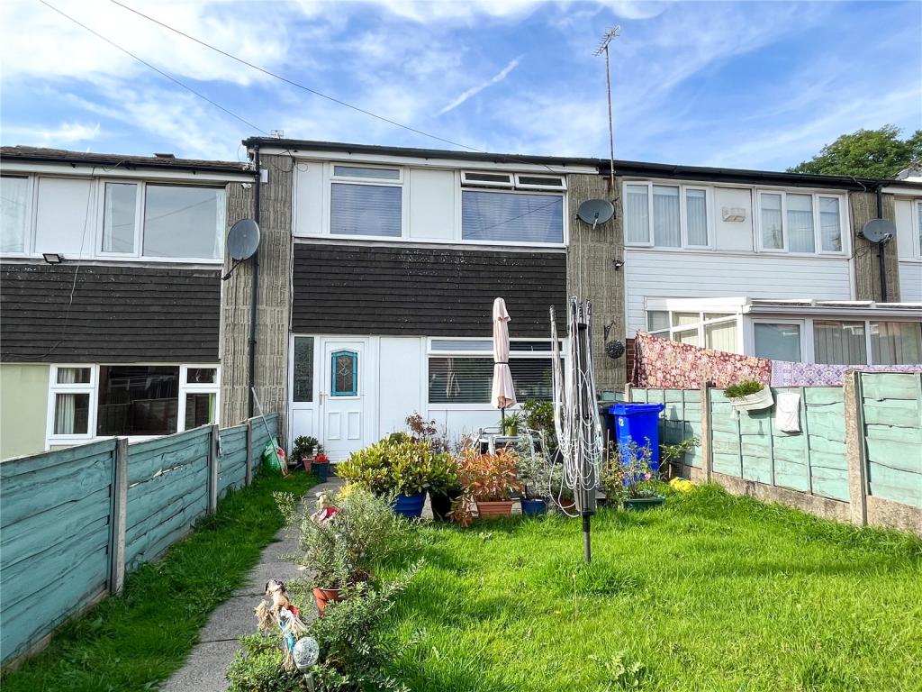 2 bedroom town house for sale in Union Road, AshtonunderLyne, Greater