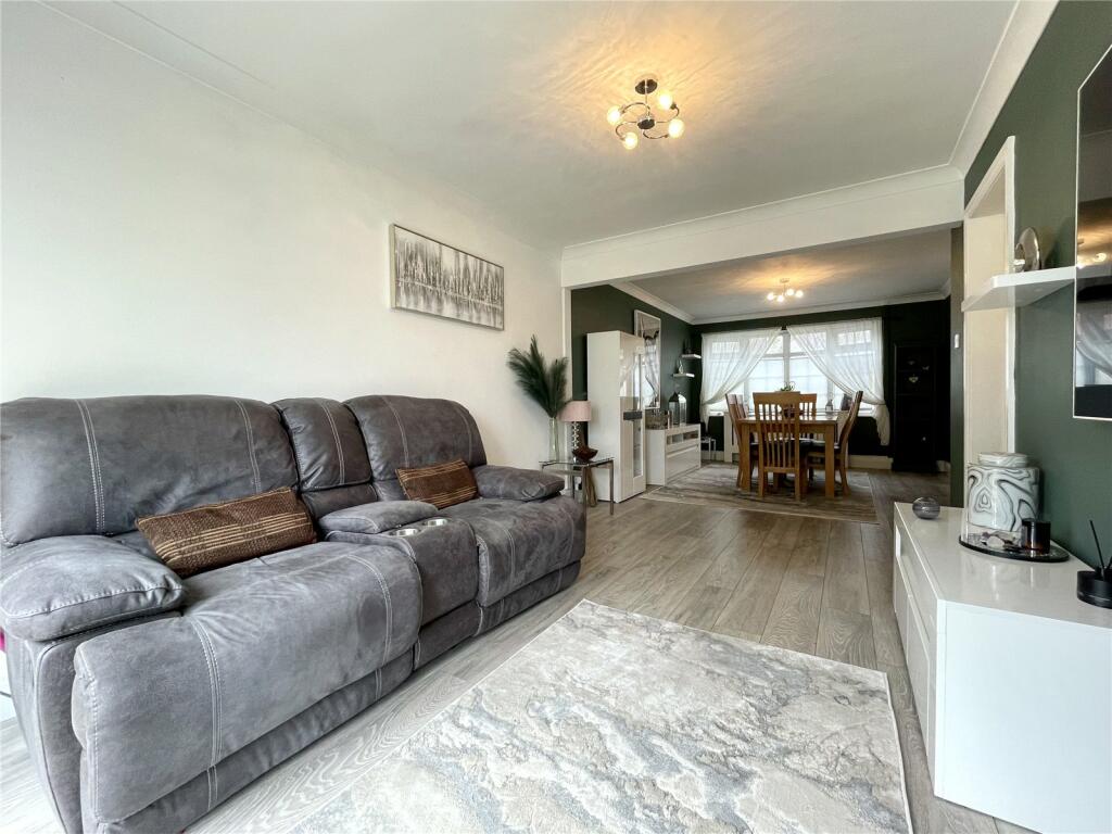 3 bedroom town house for sale in Astley Street, Dukinfield, Greater