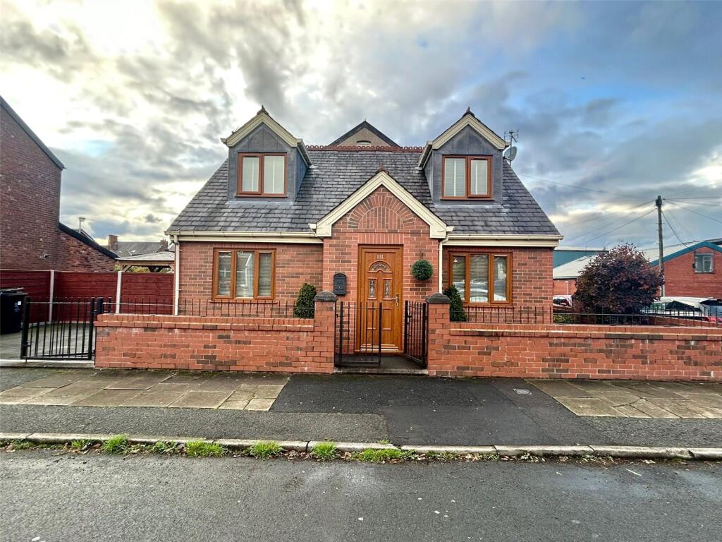 Main image of property: Elgin Street, Ashton-under-Lyne, Greater Manchester, OL7