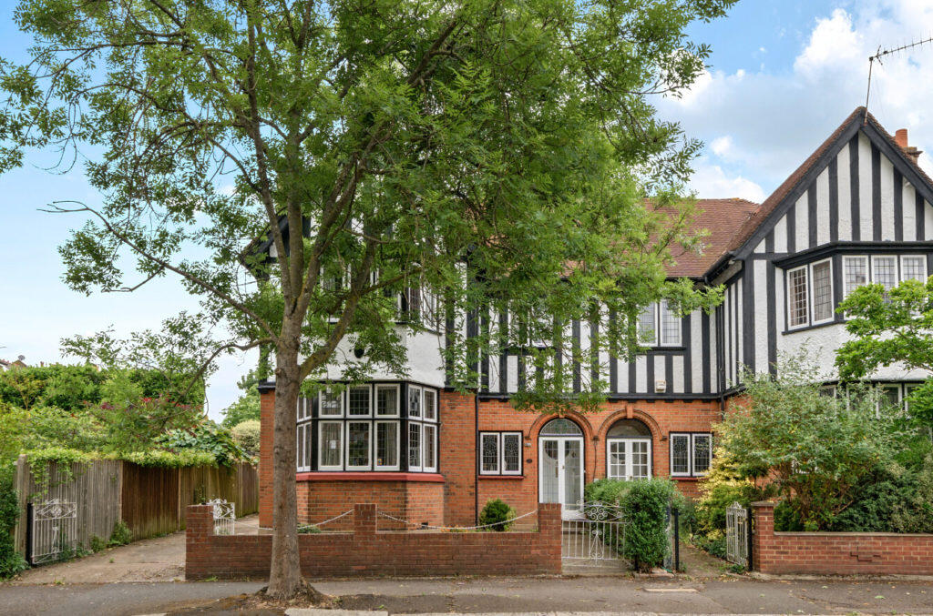 Main image of property: Heathfield Road, Acton, W3