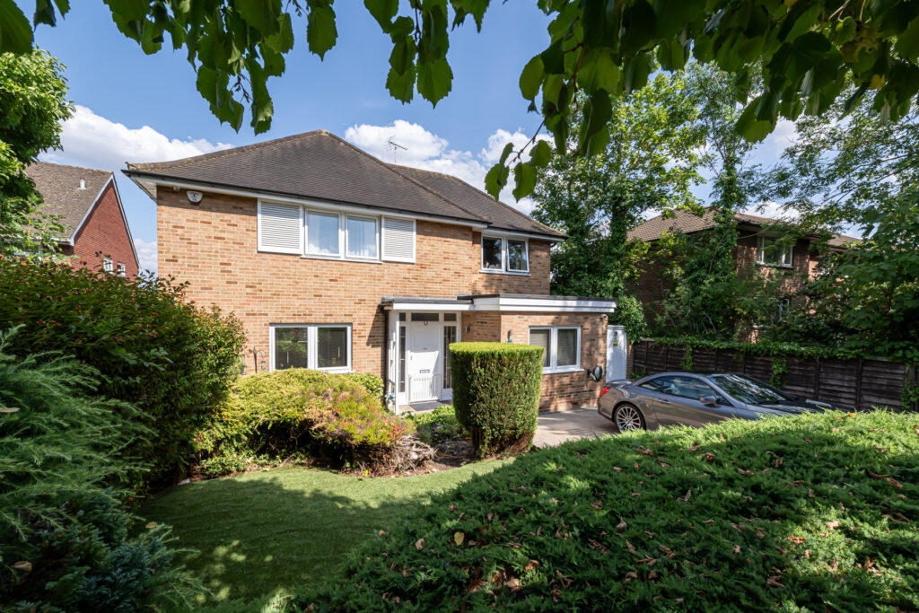 Main image of property: The Ridings, Ealing, W5