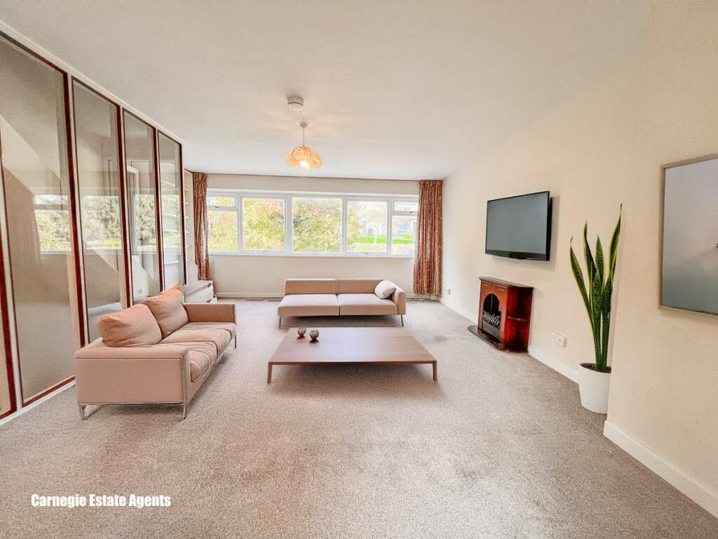 Additional property image - Old Hertford Road, Hatfield