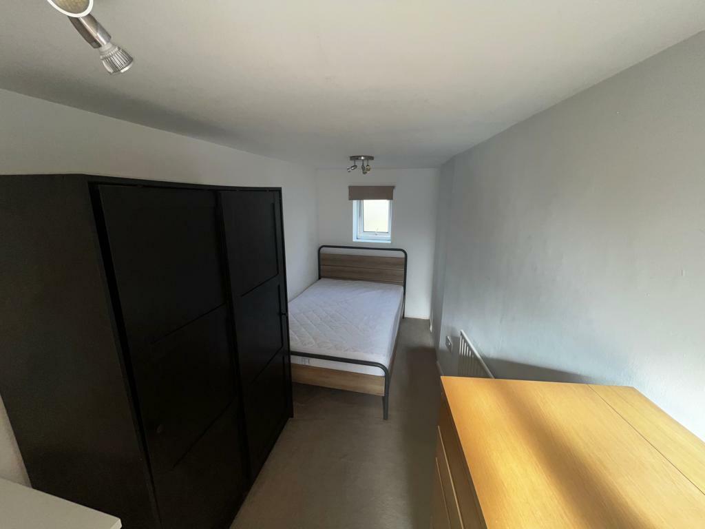 Additional property image - Briars Close, Hatfield
