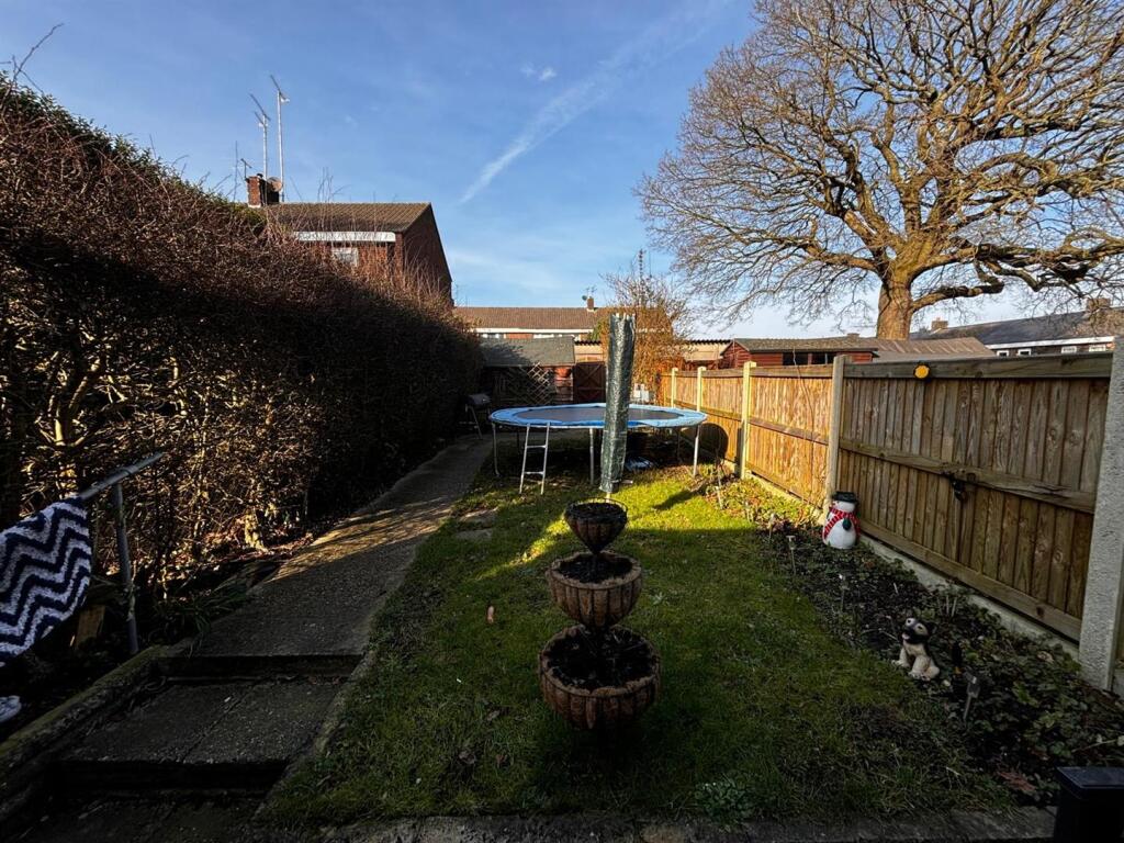 Additional property image - Travellers Lane, Hatfield