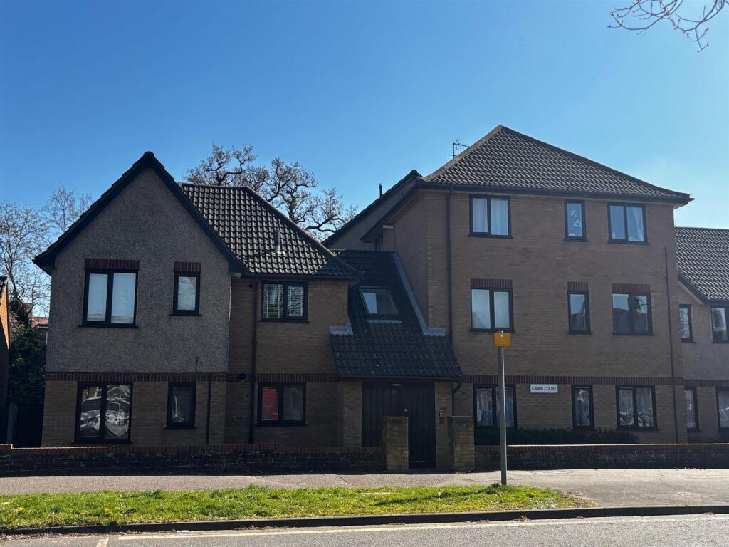 Main image of property: Cavan Court, Hatfield