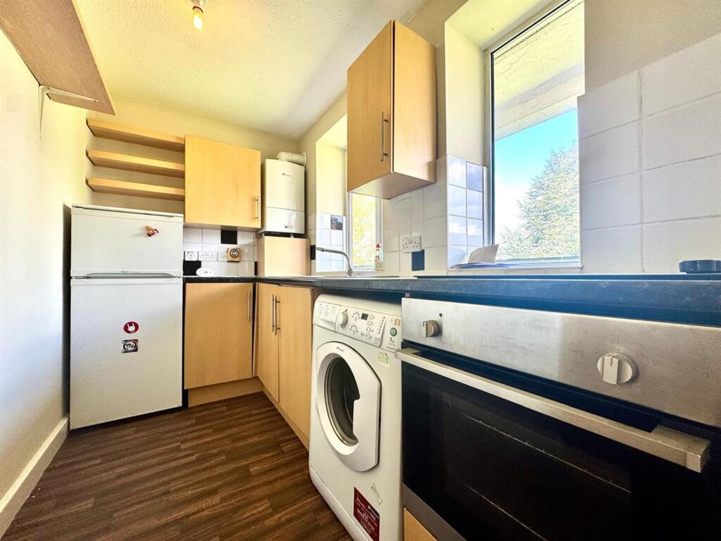 Main image of property: Melmerby Court, Eccles New Road, Salford, M5 4UQ.