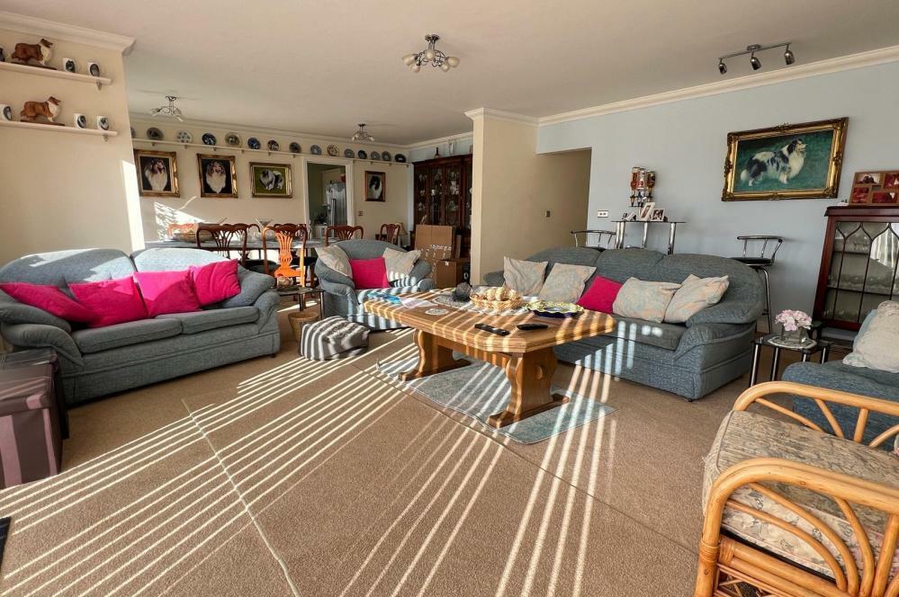 Additional property image - Oaks Drive, St Leonards, BH24 2QR