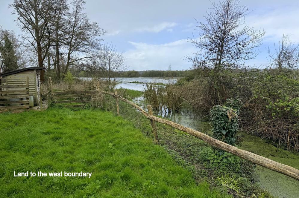 Additional property image - Duck Island Lane, Ringwood, BH24 3AA