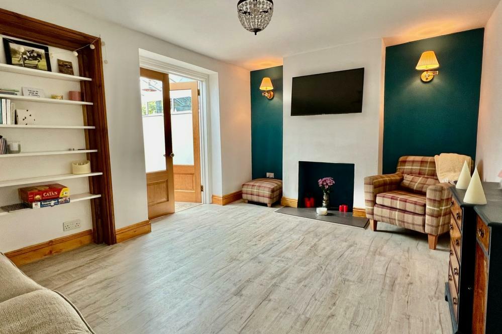 Additional property image - Duck Island Lane, Ringwood, BH24 3AA