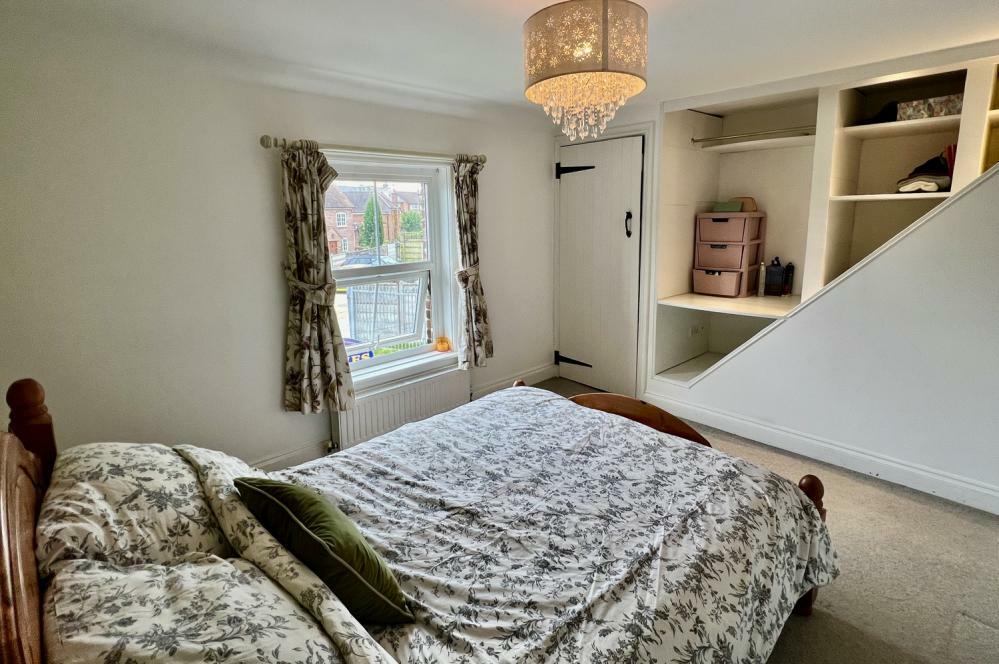 Additional property image - Duck Island Lane, Ringwood, BH24 3AA