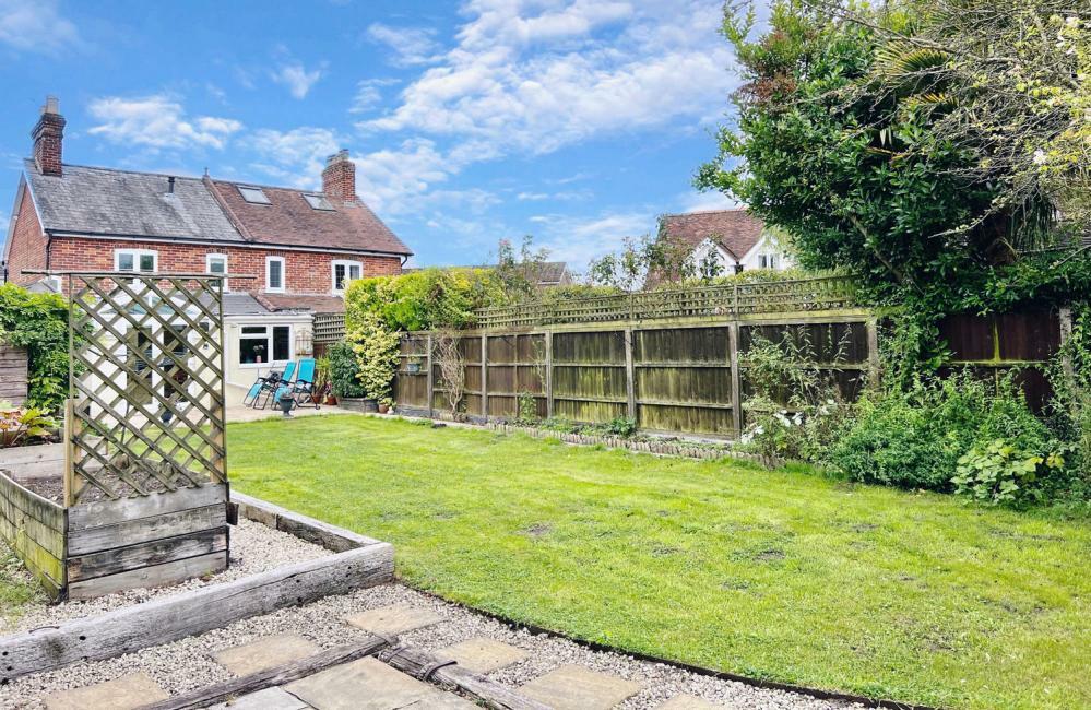 Additional property image - Duck Island Lane, Ringwood, BH24 3AA