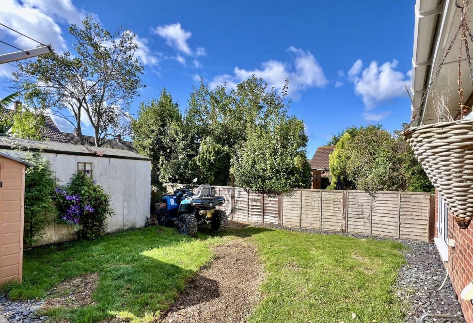 Additional property image - Keppel Close, Ringwood, BH24 1QJ