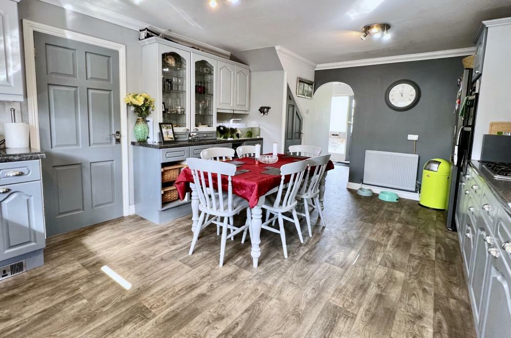 Additional property image - Keppel Close, Ringwood, BH24 1QJ