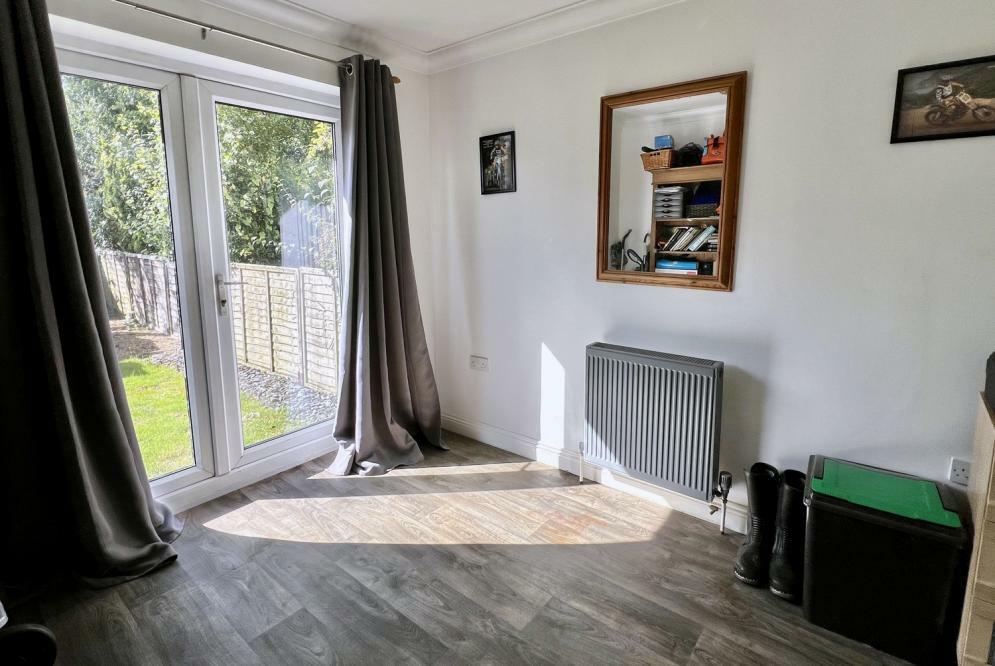 Additional property image - Keppel Close, Ringwood, BH24 1QJ