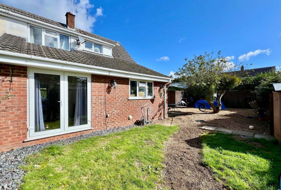 Additional property image - Keppel Close, Ringwood, BH24 1QJ