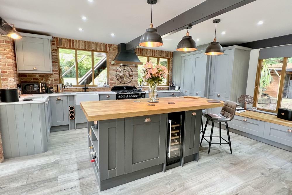 Additional property image - Campden Park, Burley, BH24 4BU