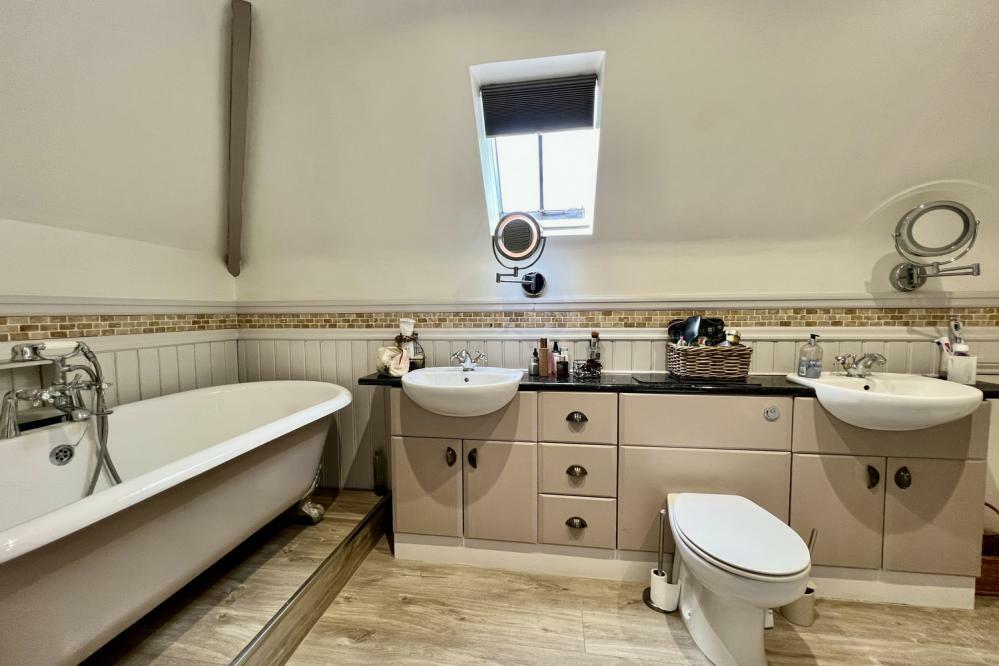 Additional property image - Campden Park, Burley, BH24 4BU