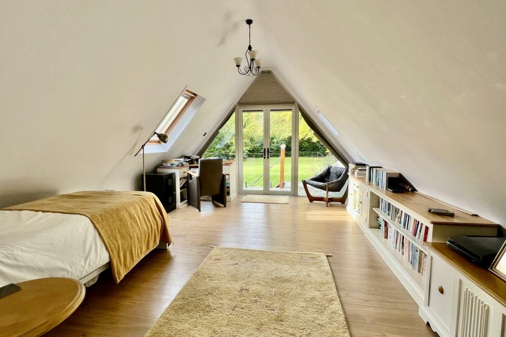 Additional property image - Campden Park, Burley, BH24 4BU