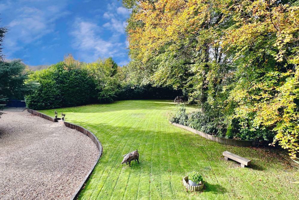 Additional property image - Campden Park, Burley, BH24 4BU