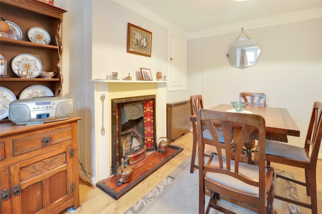 3 bedroom terraced house for sale in Rickards Row, Buckland Brewer