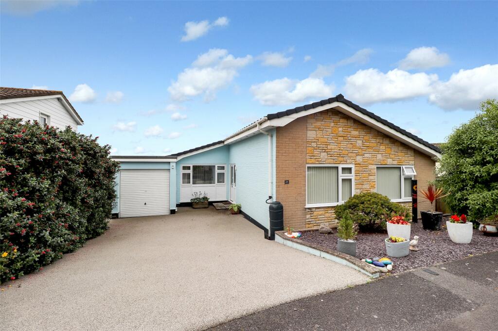 3 bedroom bungalow for sale in Riversmeet, Appledore, Bideford, Devon, EX39
