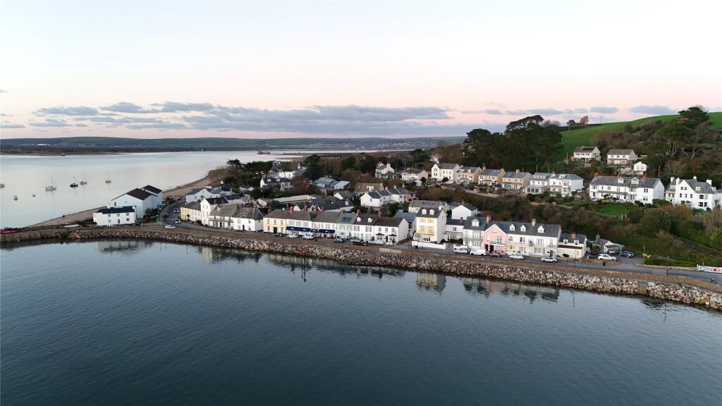 Main image of property: Instow, Bideford, Devon, EX39