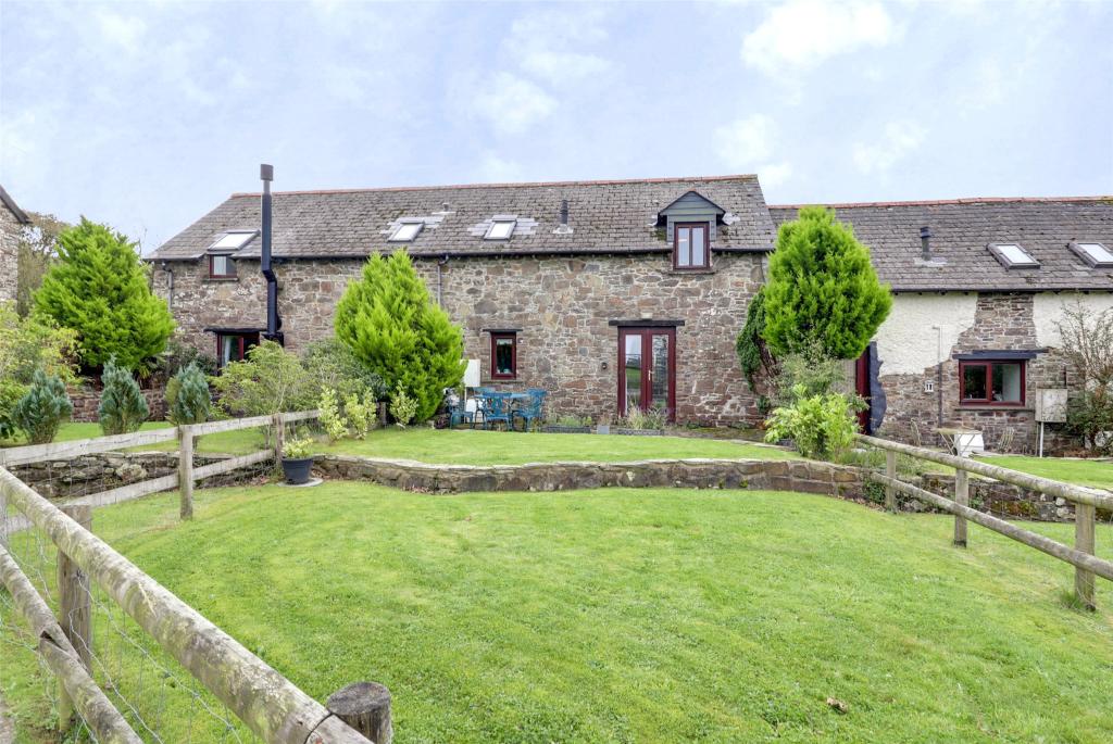 2 bedroom terraced house for sale in Clifford Farm, Woolsery, Bideford