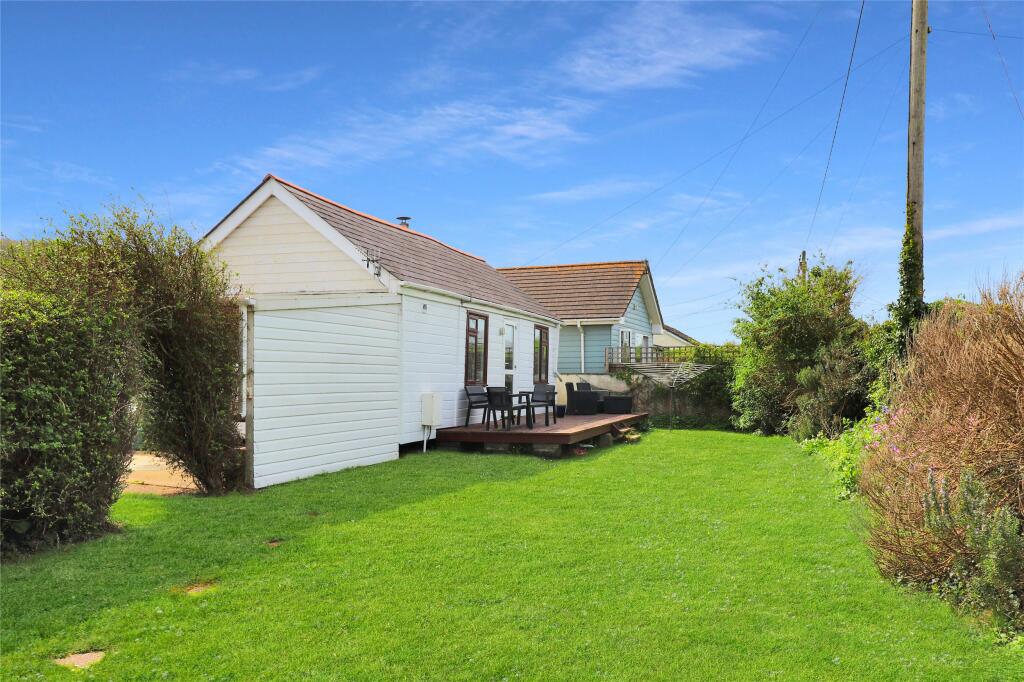 2 bedroom bungalow for sale in Leadengate Fields, Croyde, Braunton