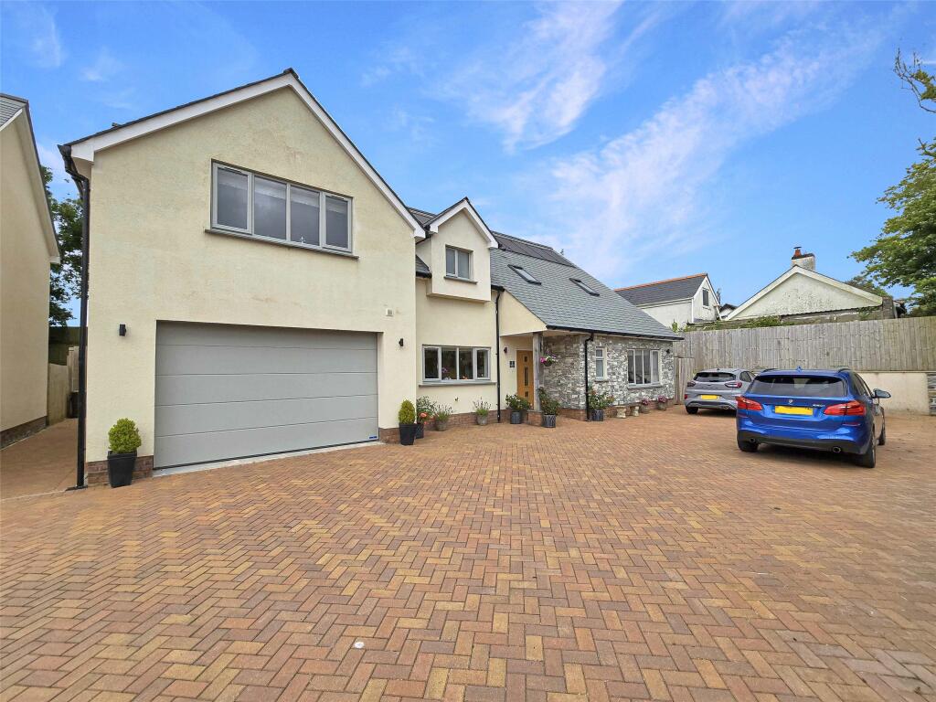 5 bedroom detached house for sale in Chilsworthy, Holsworthy, Devon, EX22